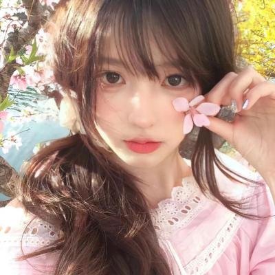 三个姐姐天天要我花钱